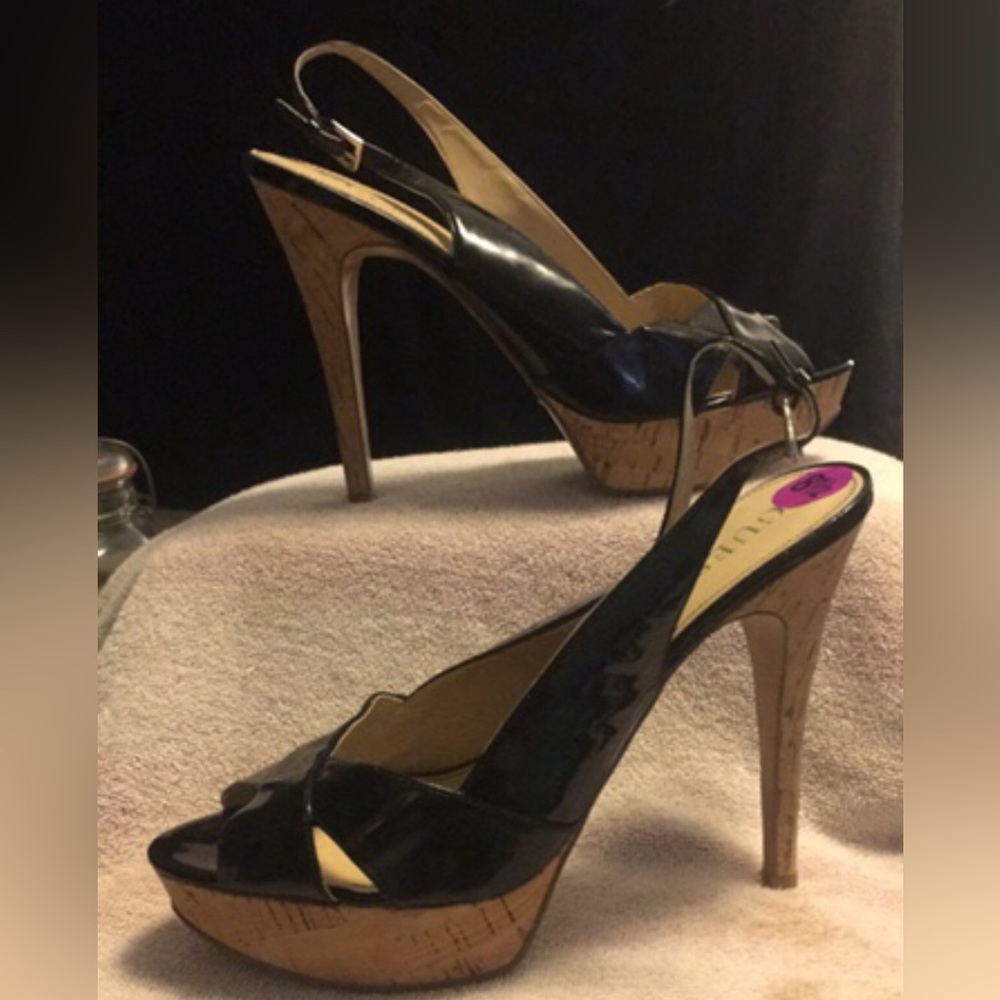 Guess Cork Style Sling back Stilettos Size 8 1/2 Black Patent Leather